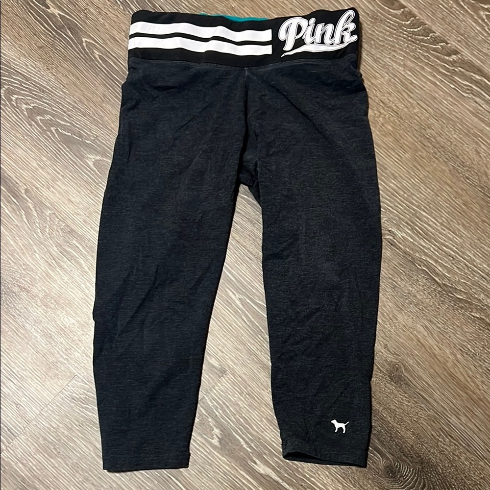 PINK Victoria's Secret capri Leggings